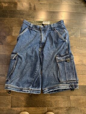 vintage Y2K MacGear cargo jorts
